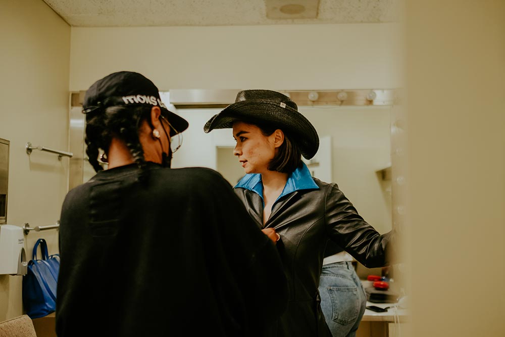 Stylist Tiffani Williams and Mitski (photo by Lucas Carpenter)