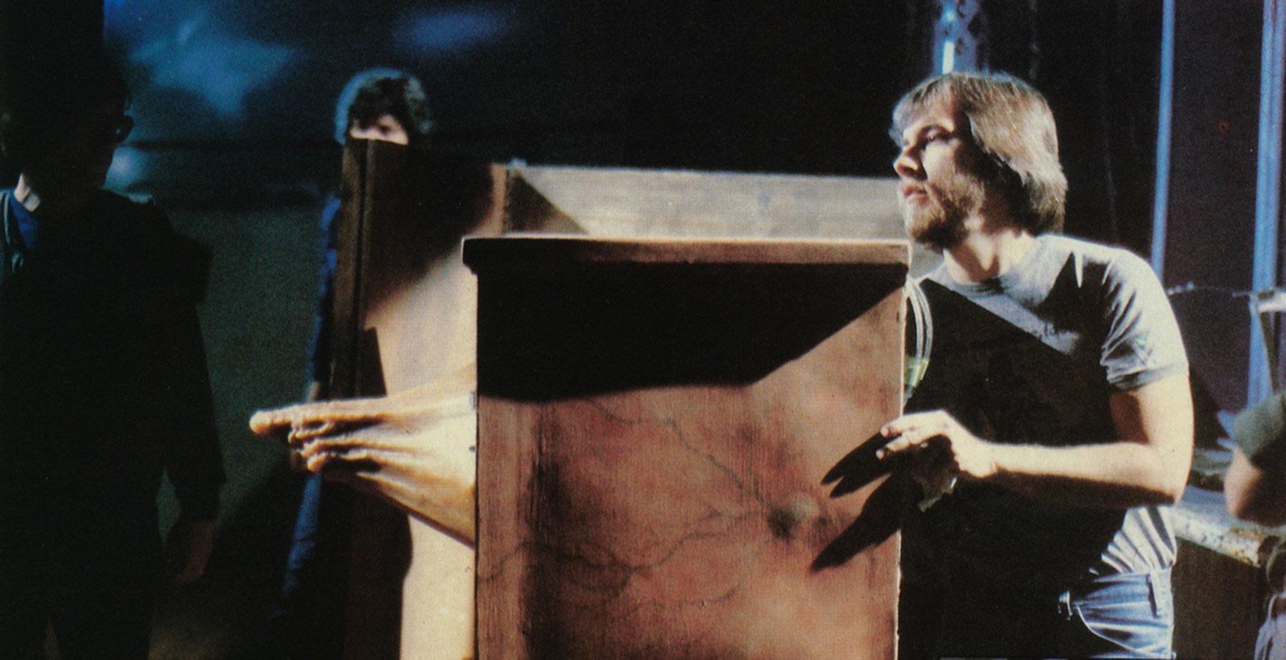 Rick Baker behind the scenes of Videodrome