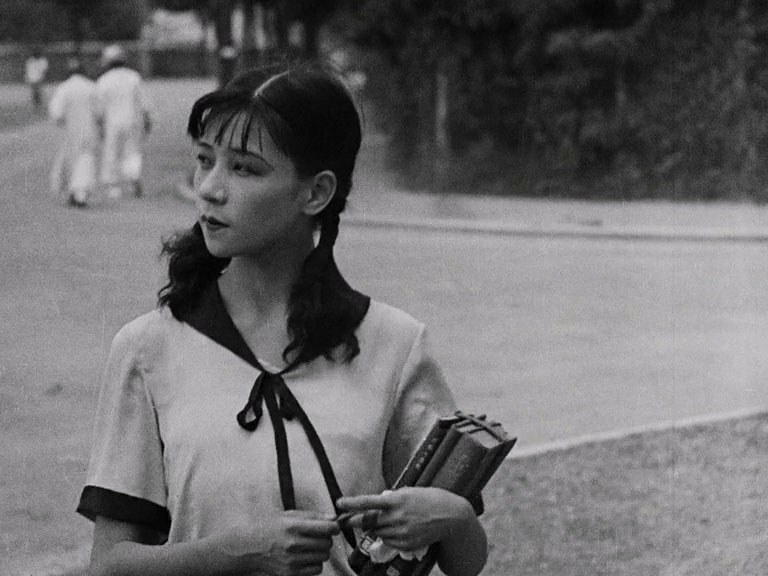 Ruan Lingyu in Love and Duty (1931)