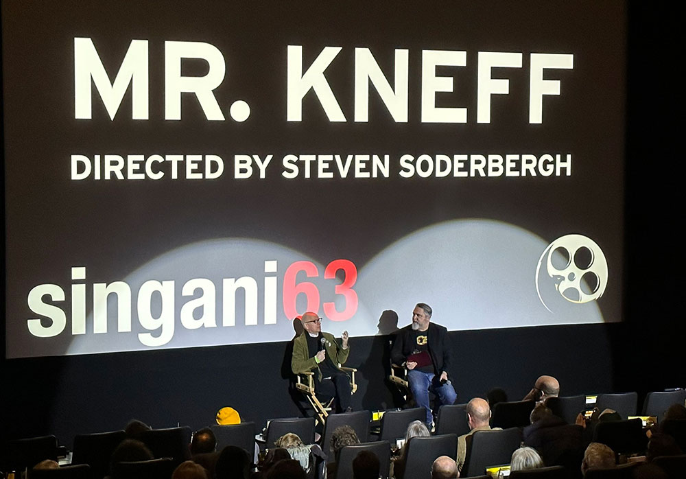 Steven Soderbergh and David Fear. (Source: David Fear on Twitter)